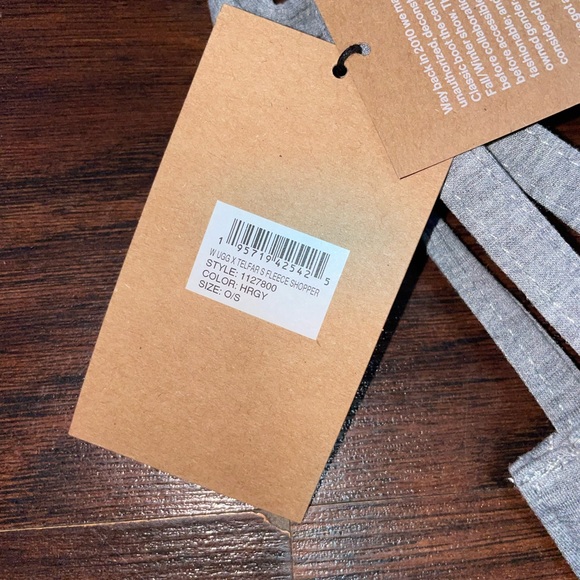 Small Ugg Fleece X Telfar Bag - Picture 6 of 8